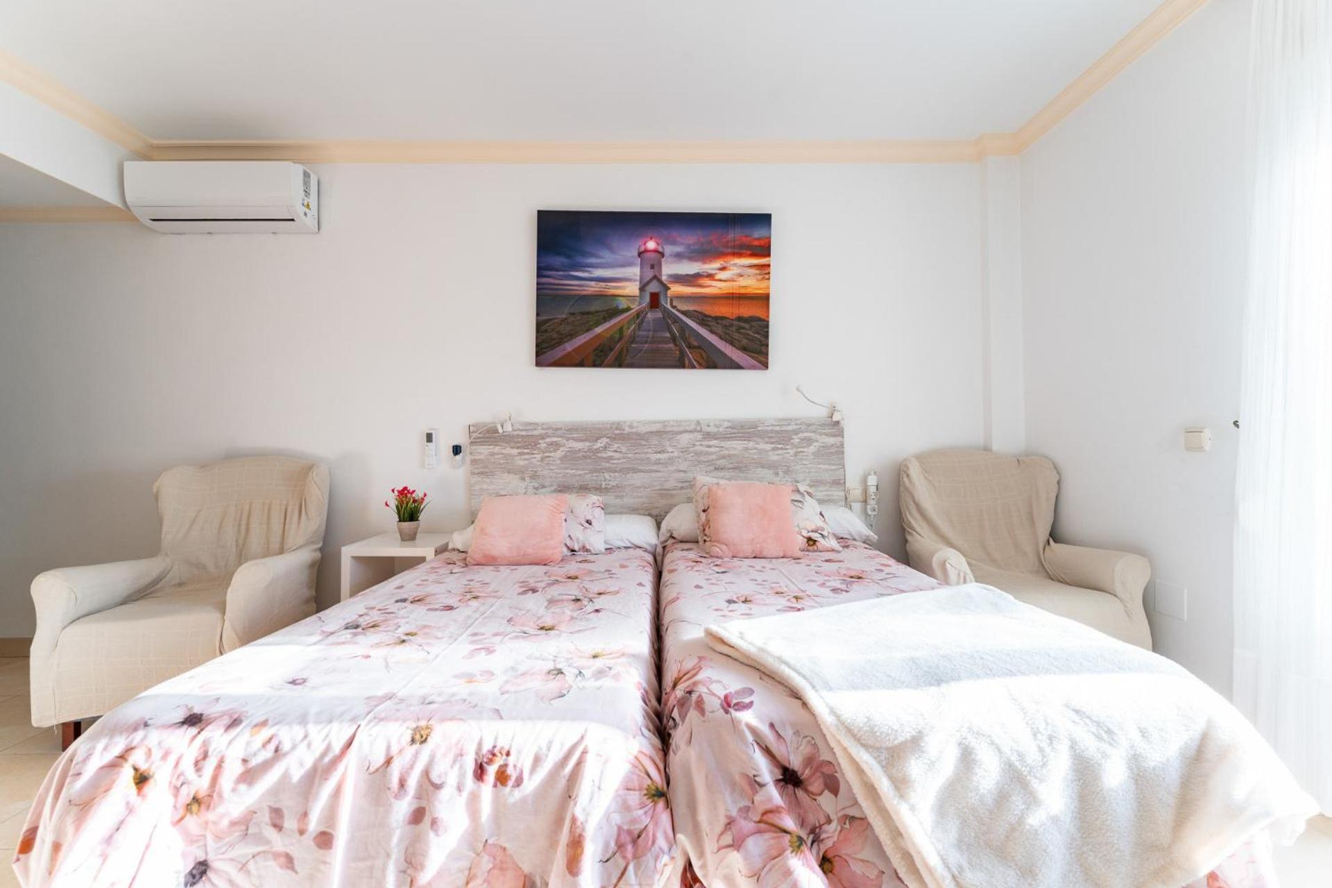 Malagasuite El Levante Apartments Torremolinos Szoba fotó