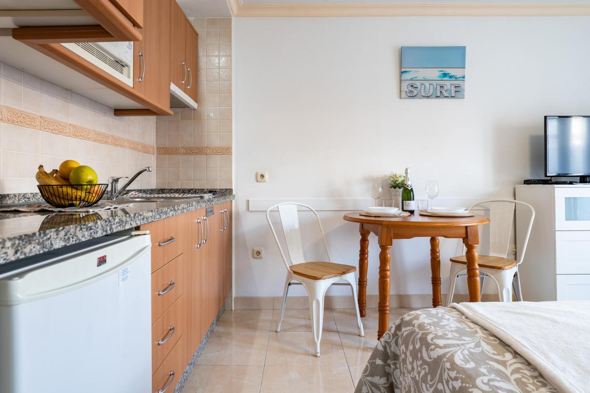 Malagasuite El Levante Apartments Torremolinos Szoba fotó